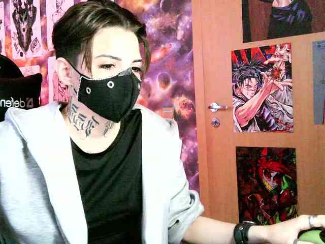 Dark-Pictur- webcam