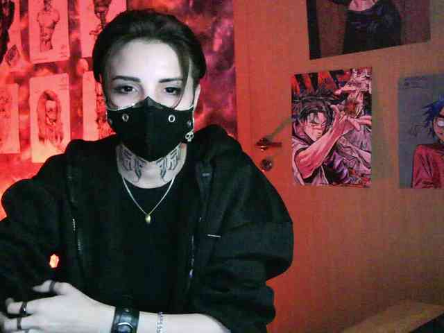 Dark-Pictur- webcam