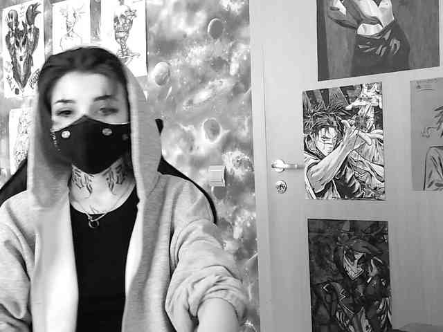 Dark-Pictur- webcam