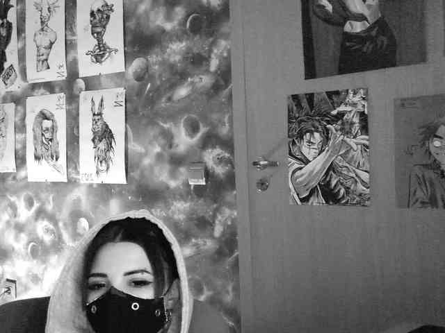 Dark-Pictur- webcam