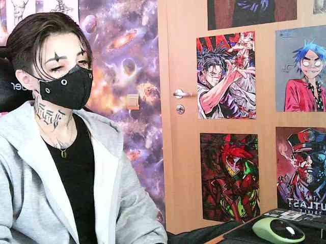 Dark-Pictur- webcam