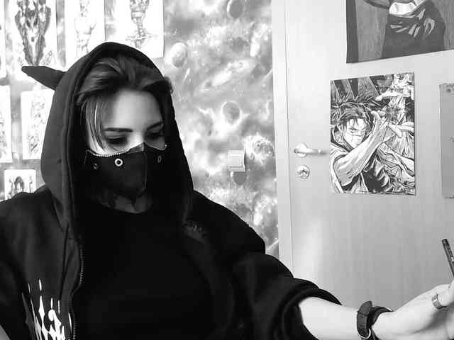 Dark-Pictur- webcam