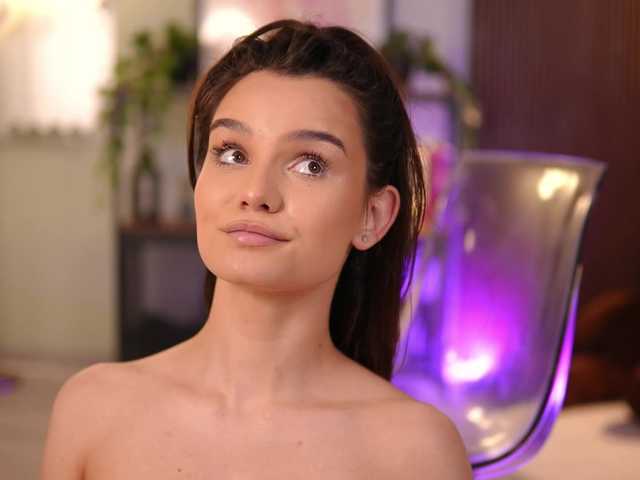 LenaLaurent live cam on BongaCams