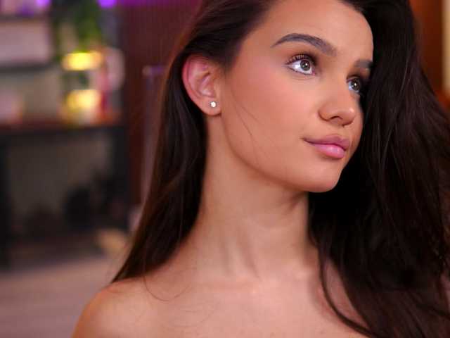 LenaLaurent live cam on BongaCams