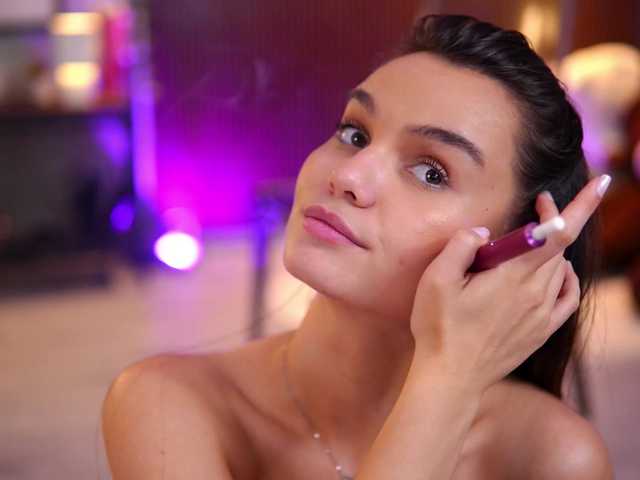 LenaLaurent live cam on BongaCams