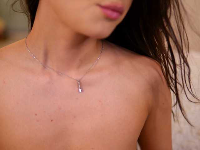 LenaLaurent en direct sur BongaCams