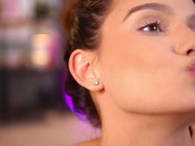 LenaLaurent live webcam show