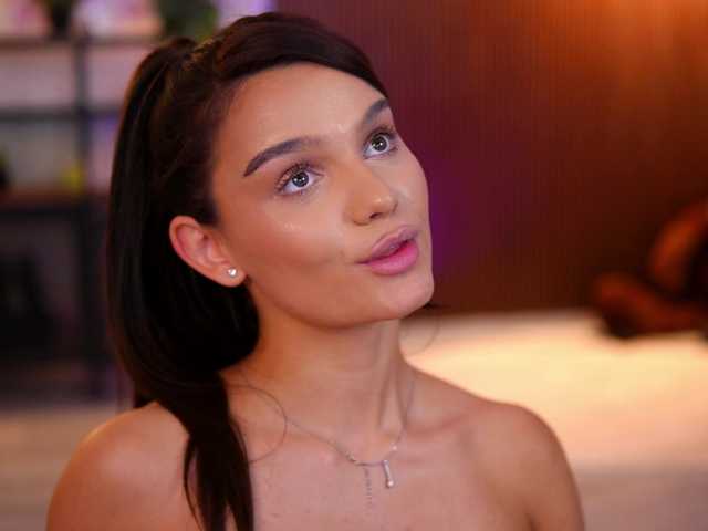 LenaLaurent live cam on BongaCams