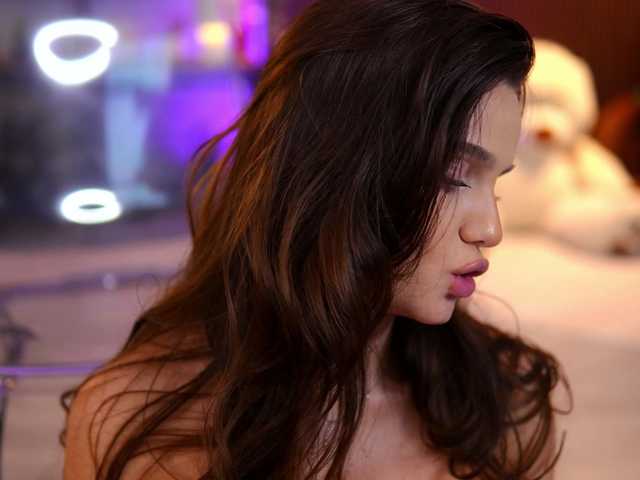 LenaLaurent live cam on BongaCams
