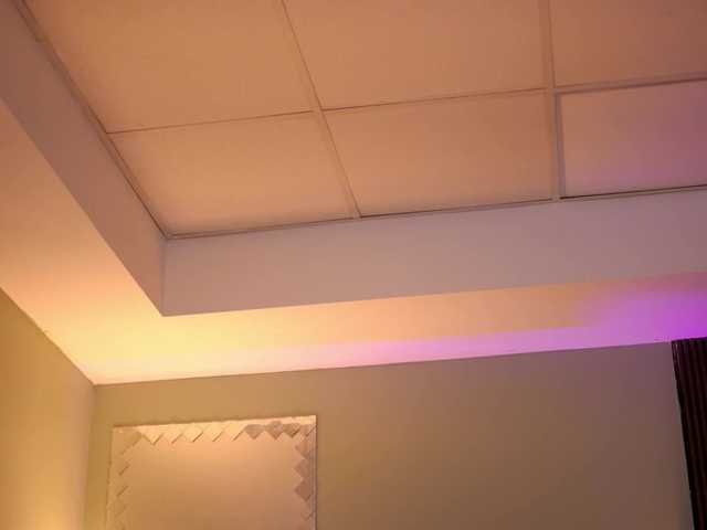 LenaLaurent's BongaCams show and profile