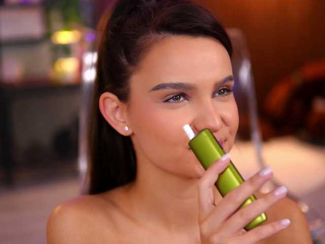 LenaLaurent live cam on BongaCams