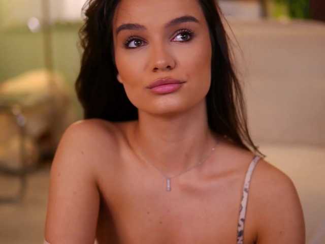 LenaLaurent live cam on BongaCams
