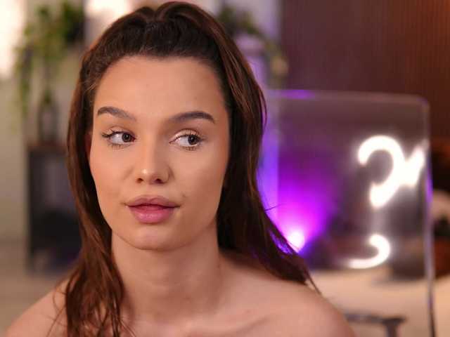 LenaLaurent live cam on BongaCams
