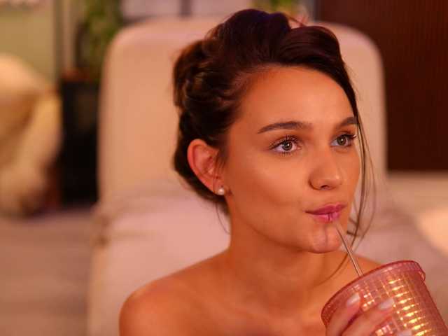 LenaLaurent live cam on BongaCams