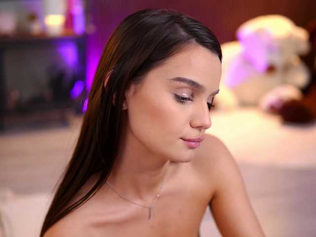 lenalaurent live sex show