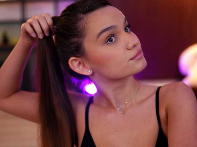 LenaLaurent live cam on BongaCams