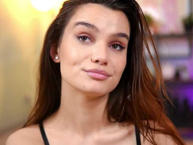 LenaLaurent's BongaCams show and profile