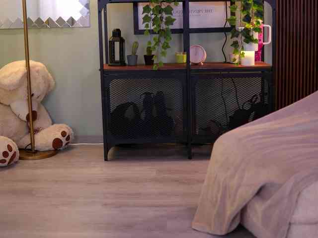 lenalaurent's live room
