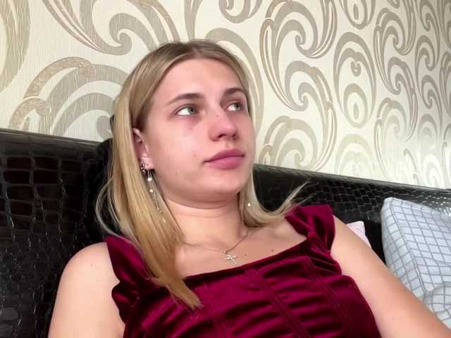 ElliWagemann live cam on BongaCams