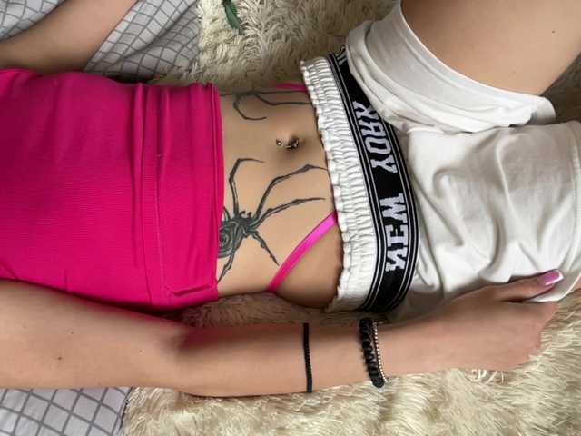 ElliWagemann live cam on BongaCams