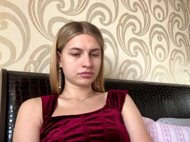 ElliWagemann live cam on BongaCams