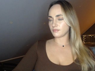 ScarlettXQueen Porn Show