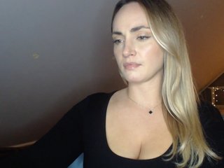 ScarlettXQueen Porn Show