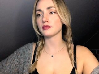 ScarlettXQueen Porn Show