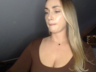 ScarlettXQueen Porn Show