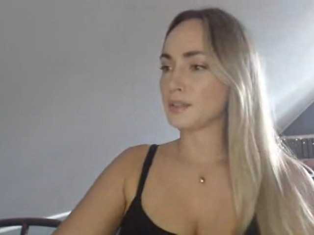 ScarlettXQueen live webcam show