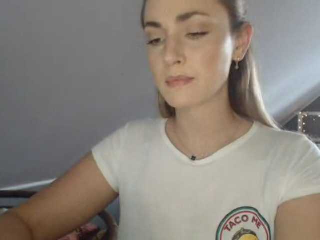 ScarlettXQueen live cam on BongaCams