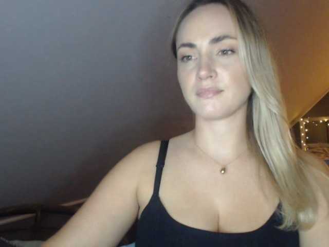 ScarlettXQueen live webcam show
