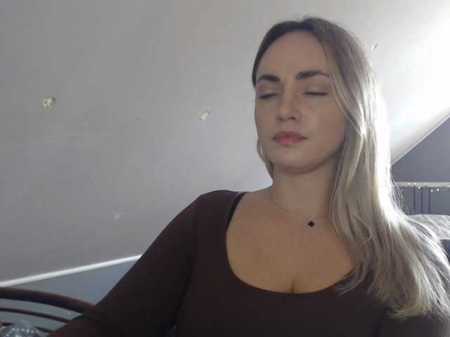 ScarlettXQueen live cam preview