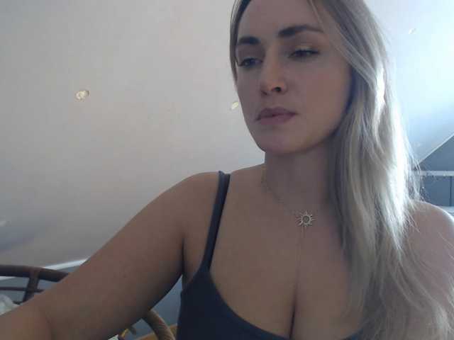 ScarlettXQueen live cam preview