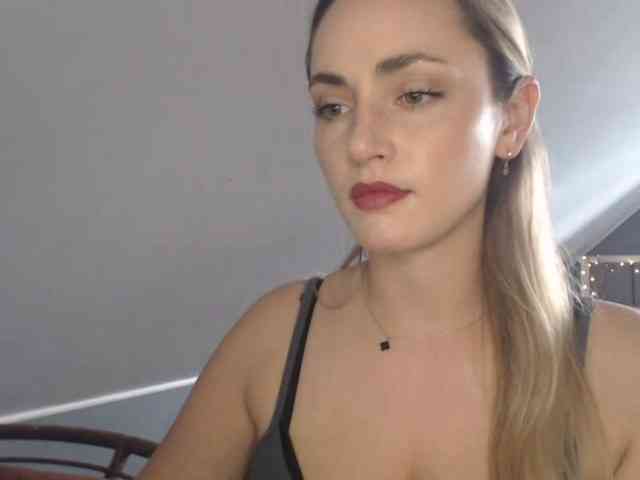 ScarlettXQueen webcam