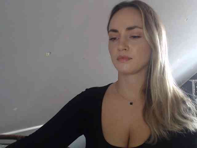 ScarlettXQueen webcam