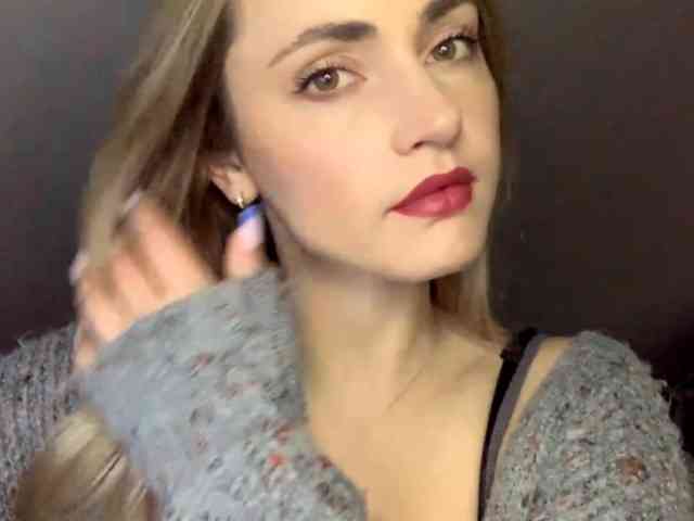ScarlettXQueen webcam