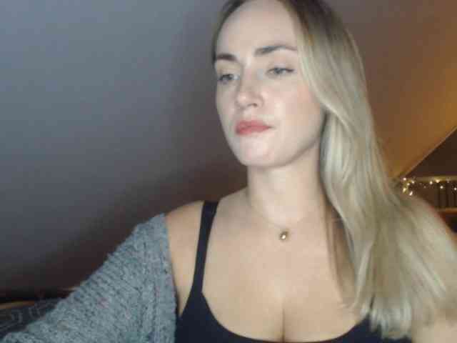 ScarlettXQueen webcam