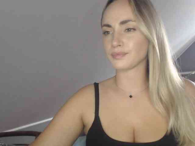 ScarlettXQueen webcam
