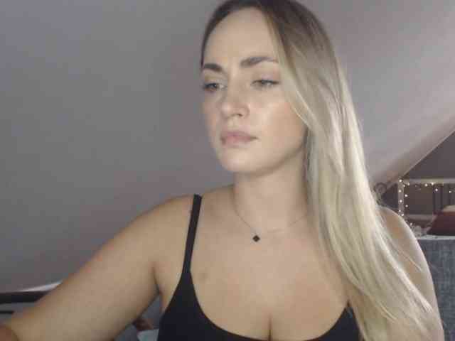 ScarlettXQueen webcam