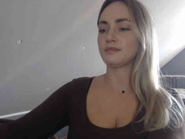 ScarlettXQueen webcam