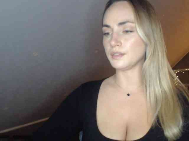 Modelo: ScarlettXQueen