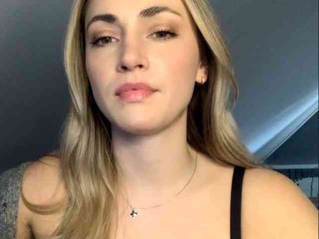 ScarlettXQueen webcam