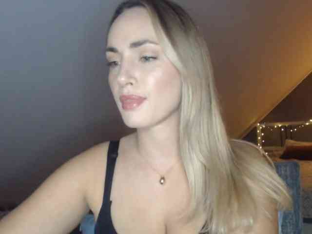 ScarlettXQueen webcam