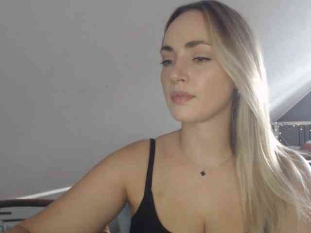 ScarlettXQueen webcam