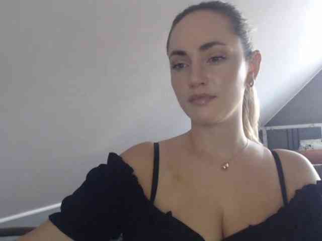 ScarlettXQueen Live Webcam on BongaCams