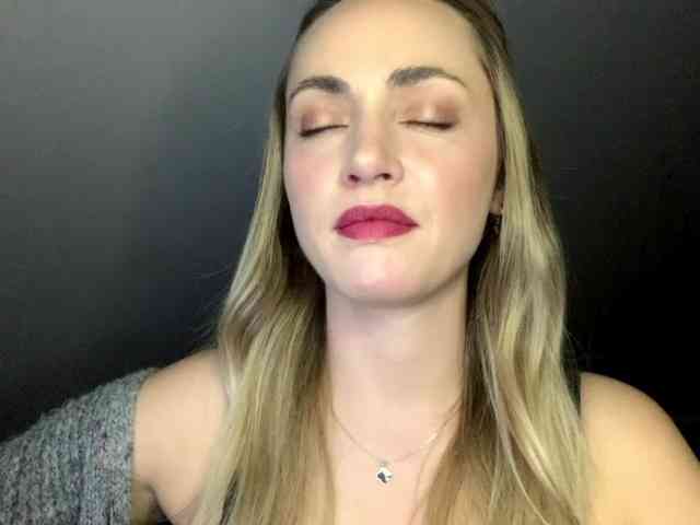 ScarlettXQueen webcam