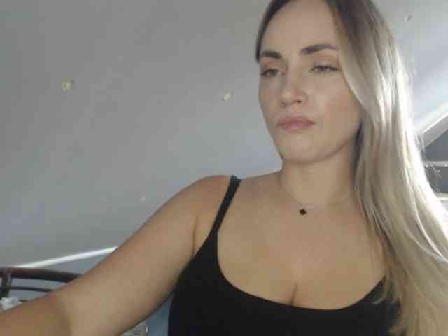 ScarlettXQueen webcam