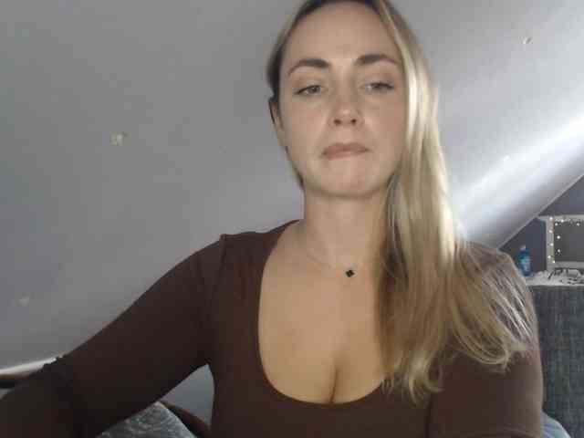 ScarlettXQueen webcam