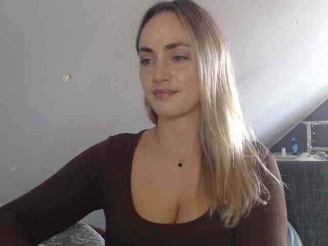 ScarlettXQueen webcam